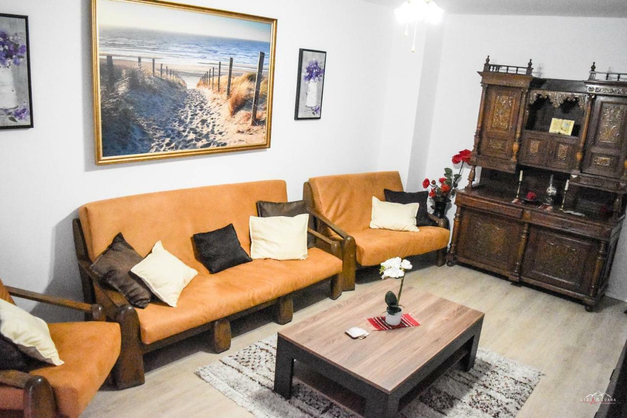 Spacious And Cozy 3Bd+Terrace Couples Apartment Temešvár Exteriér fotografie